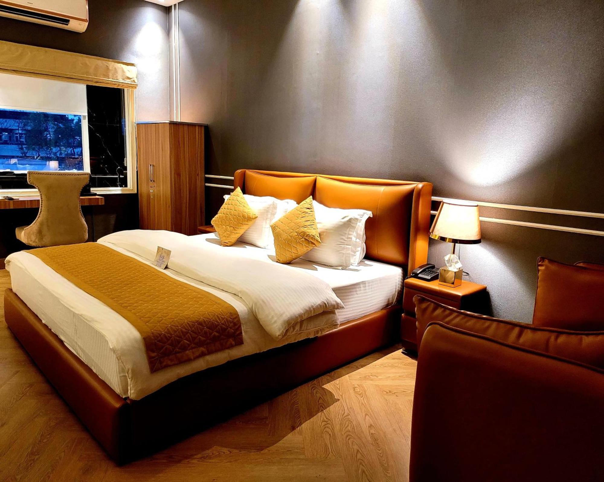 Victorian Elegance Luxury Stays Αμριτσάρ Εξωτερικό φωτογραφία