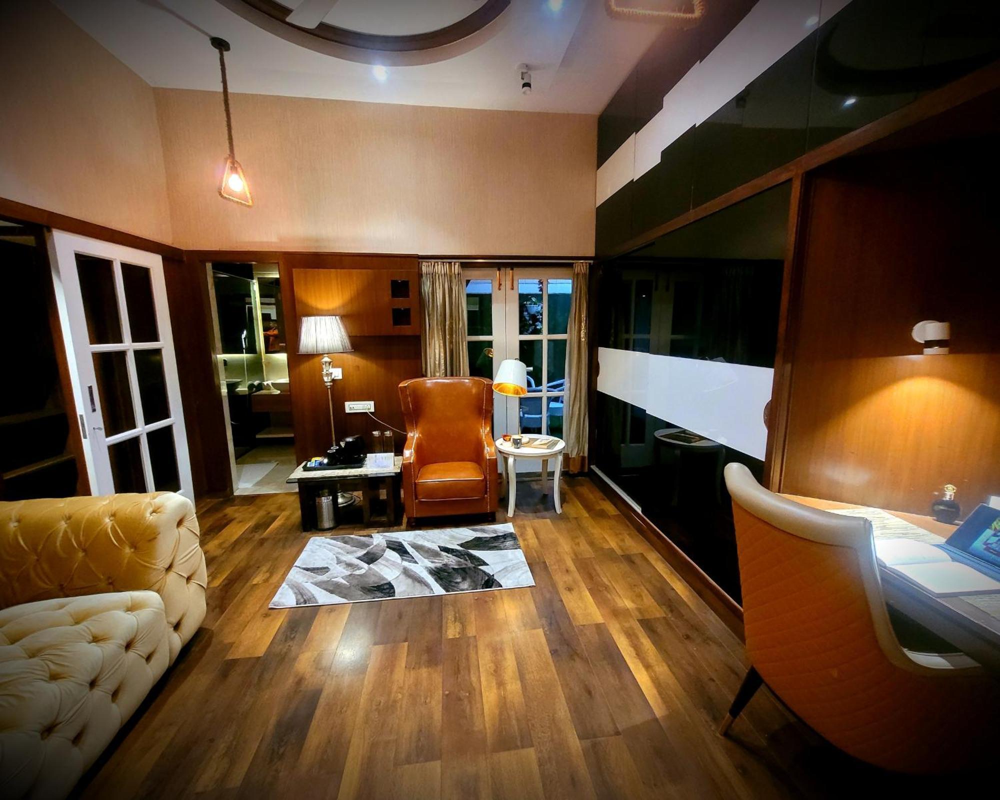 Victorian Elegance Luxury Stays Αμριτσάρ Εξωτερικό φωτογραφία